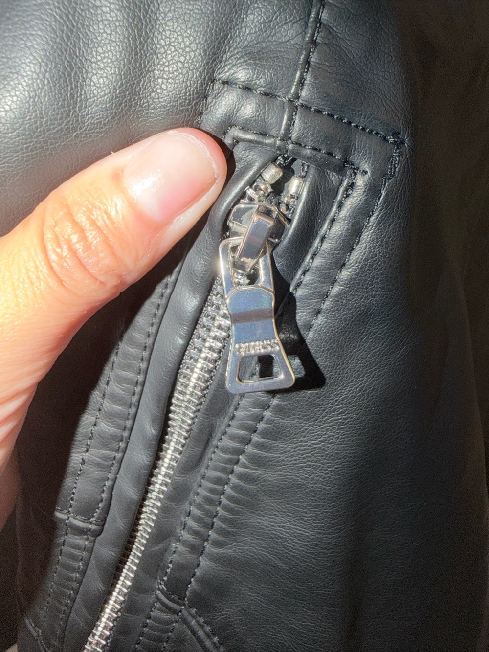 Guess Women’s Large Faux Leather Zip-Up Jacket – New Without Tags - Picture 5 of 13